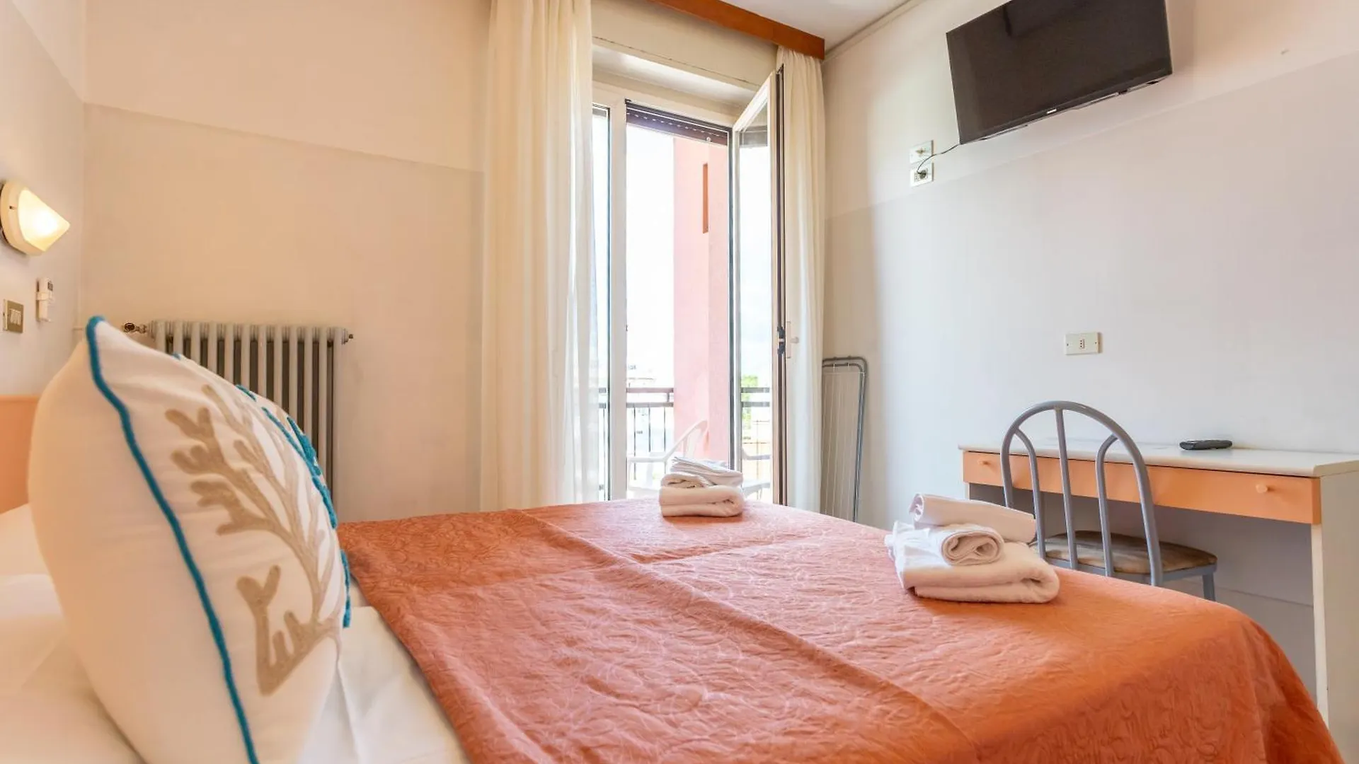 ***  Hotel Selene - Vista Mare Riccione Italien